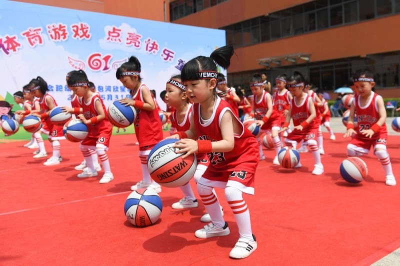 迪马：斯卡尔维尼右内收肌拉伤，将继续因伤缺阵